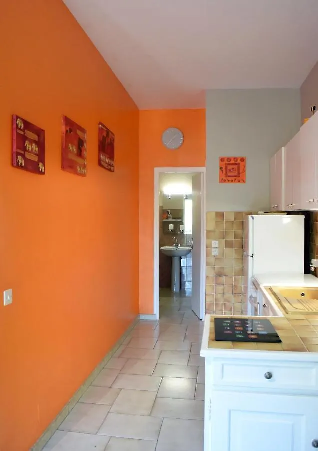 Appartements Dans Villa En Rez De Jardin Hyères