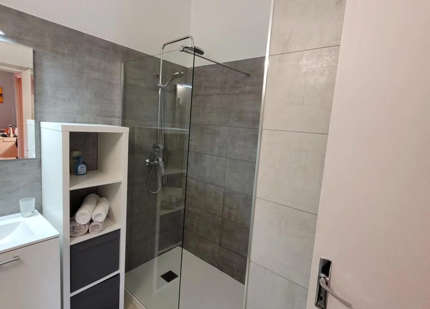 Appartements Dans Villa En Rez De Jardin Hyères 0*,  Francia